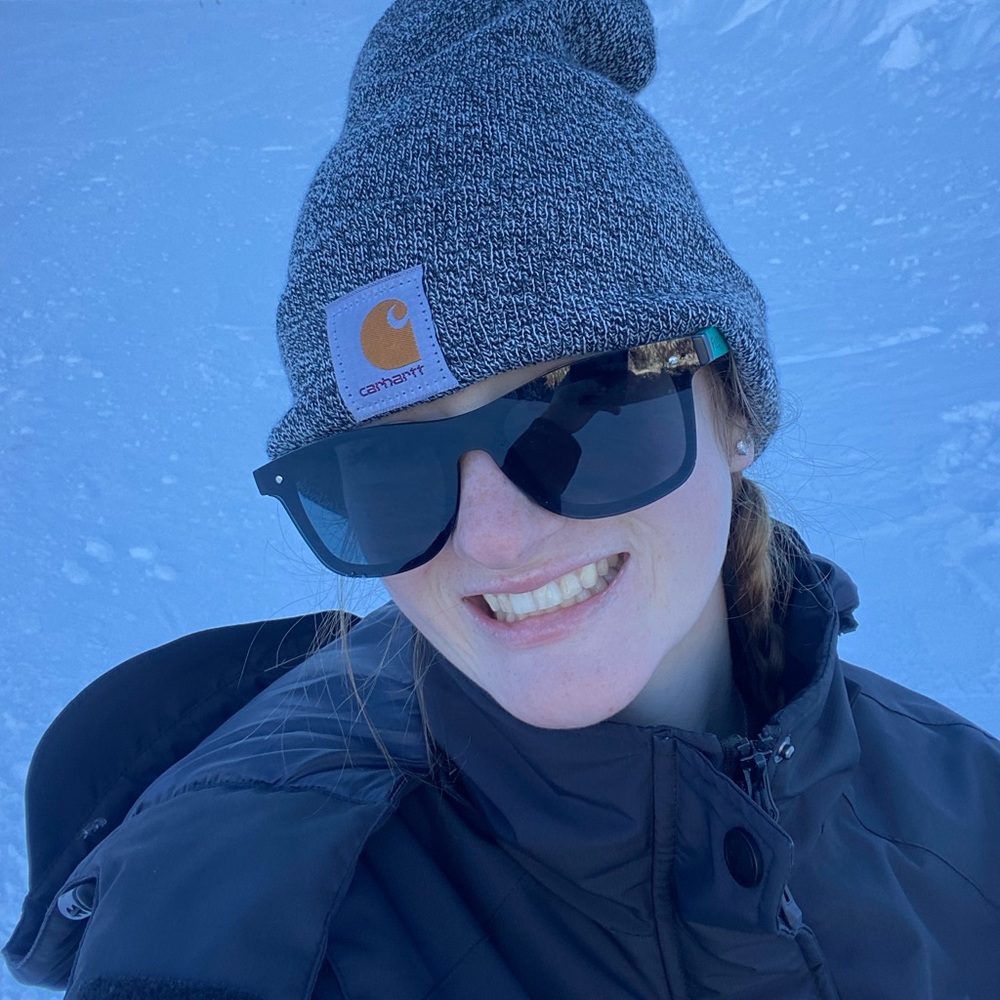 Meet your Posher, Carlee